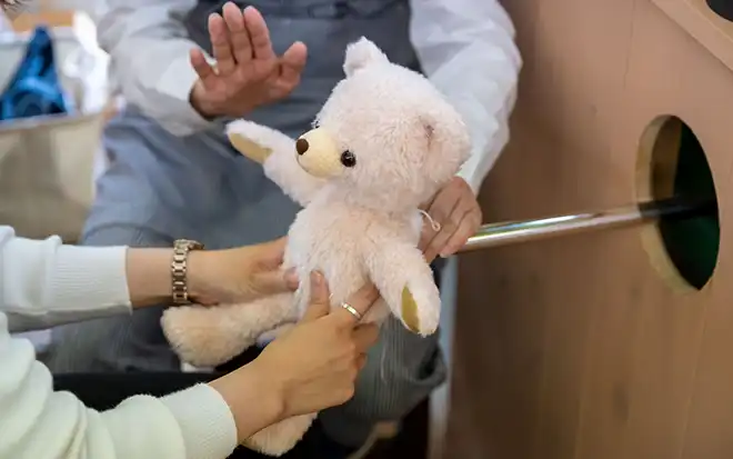 「伊豆テディベアミュージアム」でオリジナルテディベアづくりに挑戦